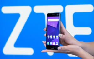 ZTE ban huawei